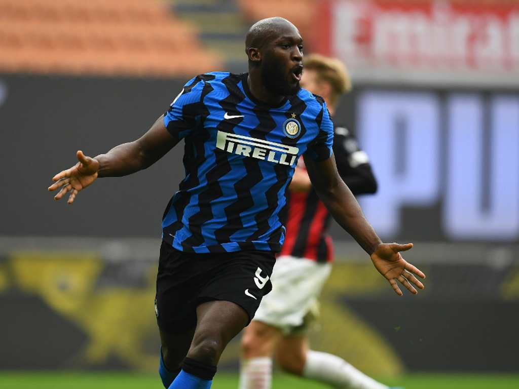 AC Milan nokļūst bedrē, Inter sākusi atrāvienu