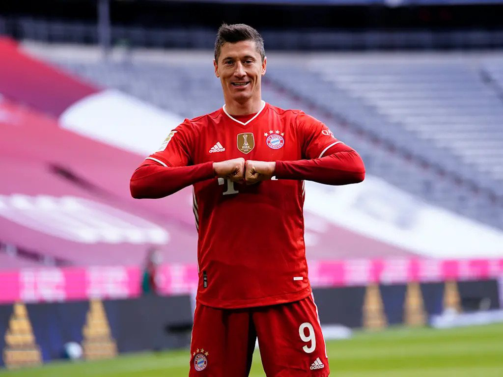 Levandovskim hat-trick 22 minūtēs un personāls rekords, Mainz 05 pamet izkrišanas zonu