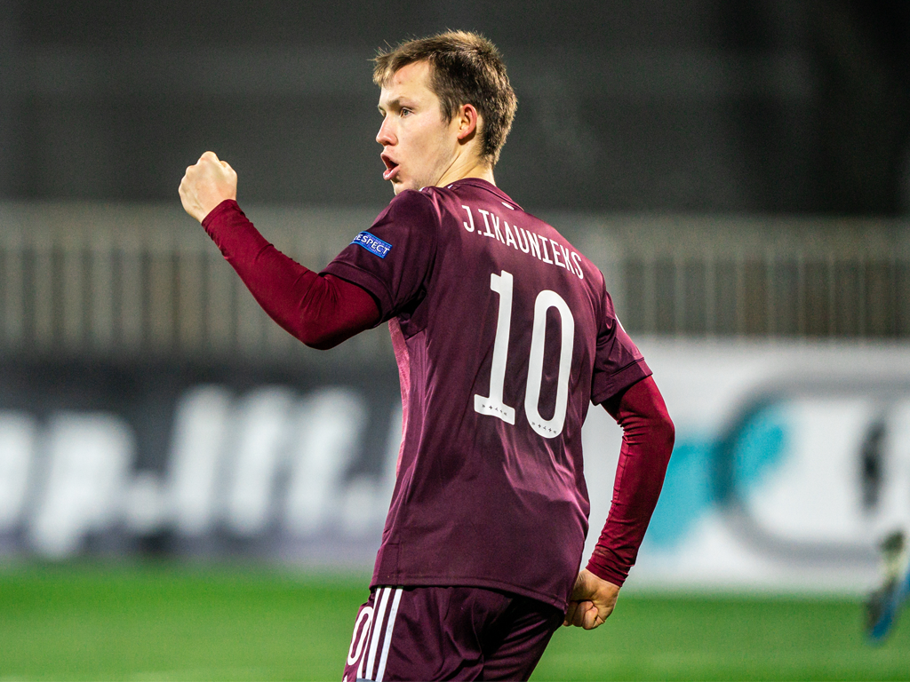 2020.gads futbolā: Gaidas pret realitāti